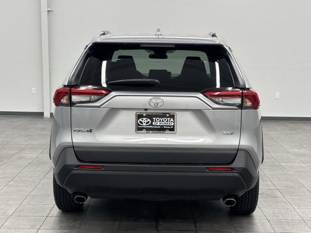 Used 2024 Toyota RAV4 XLE image 3