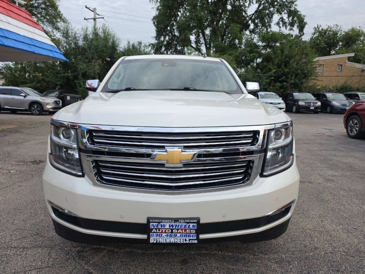 Used 2015 Chevrolet Suburban LTZ AWD/4WD image 4