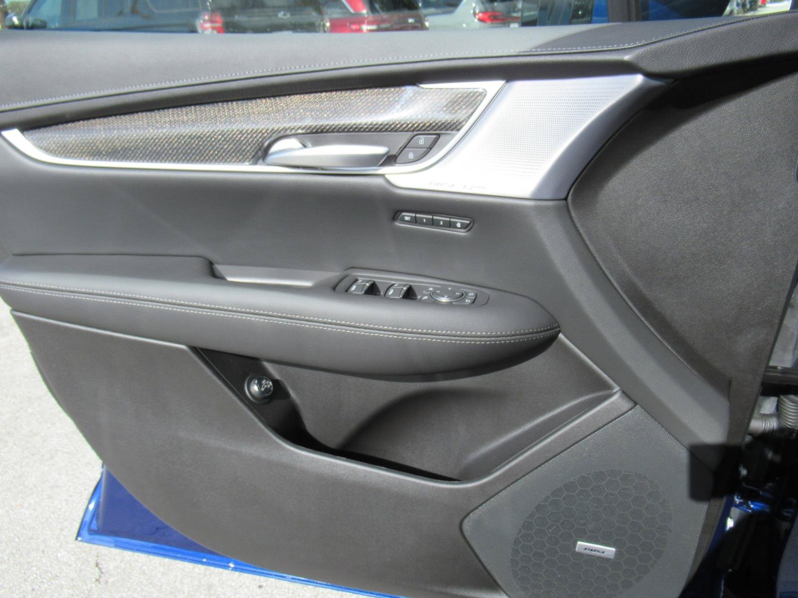 New 2026 Cadillac XT5 Sportv w/ LPO, Floor Liner Package AWD/4WD image 20
