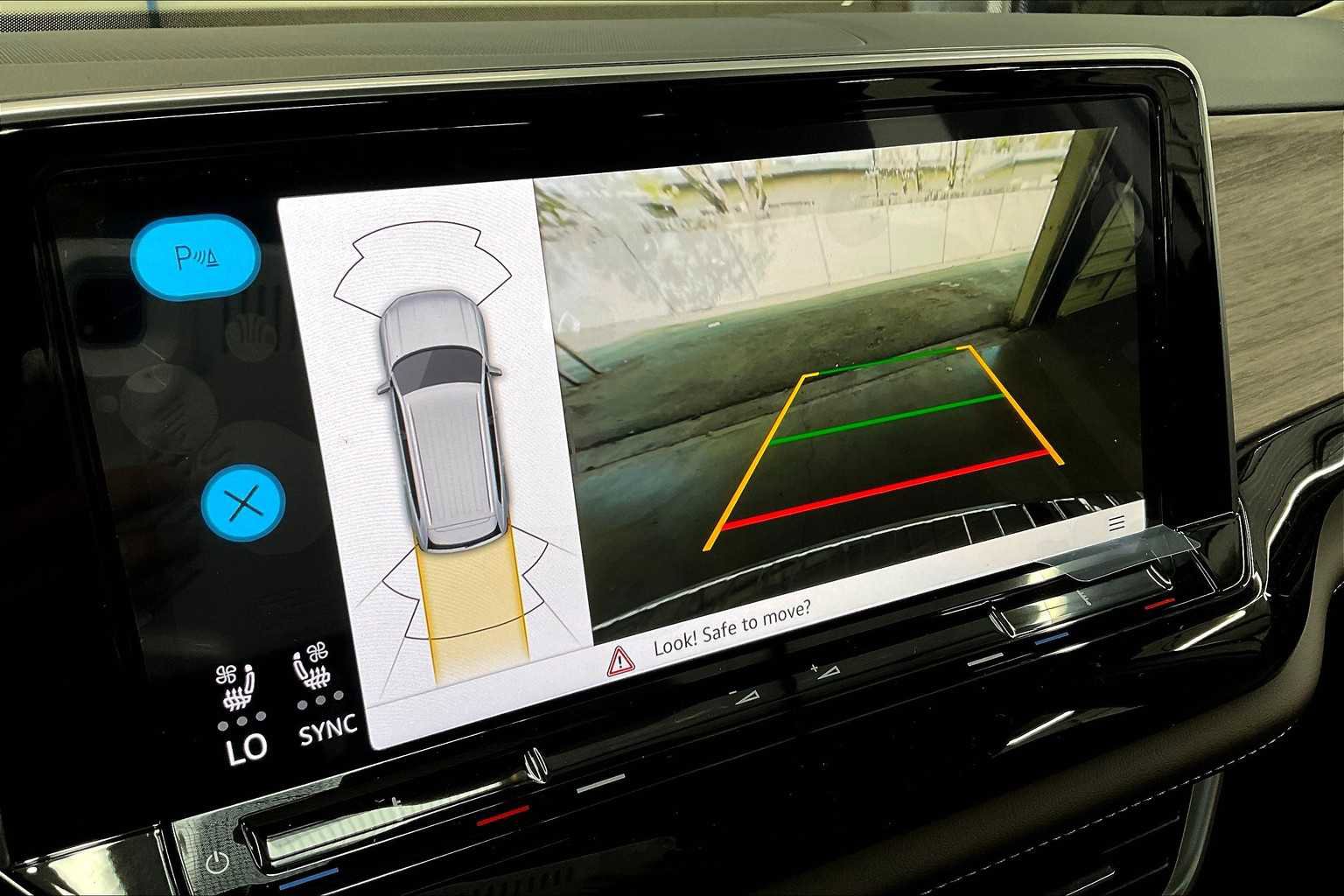 New 2025 Volkswagen Atlas SEL image 20