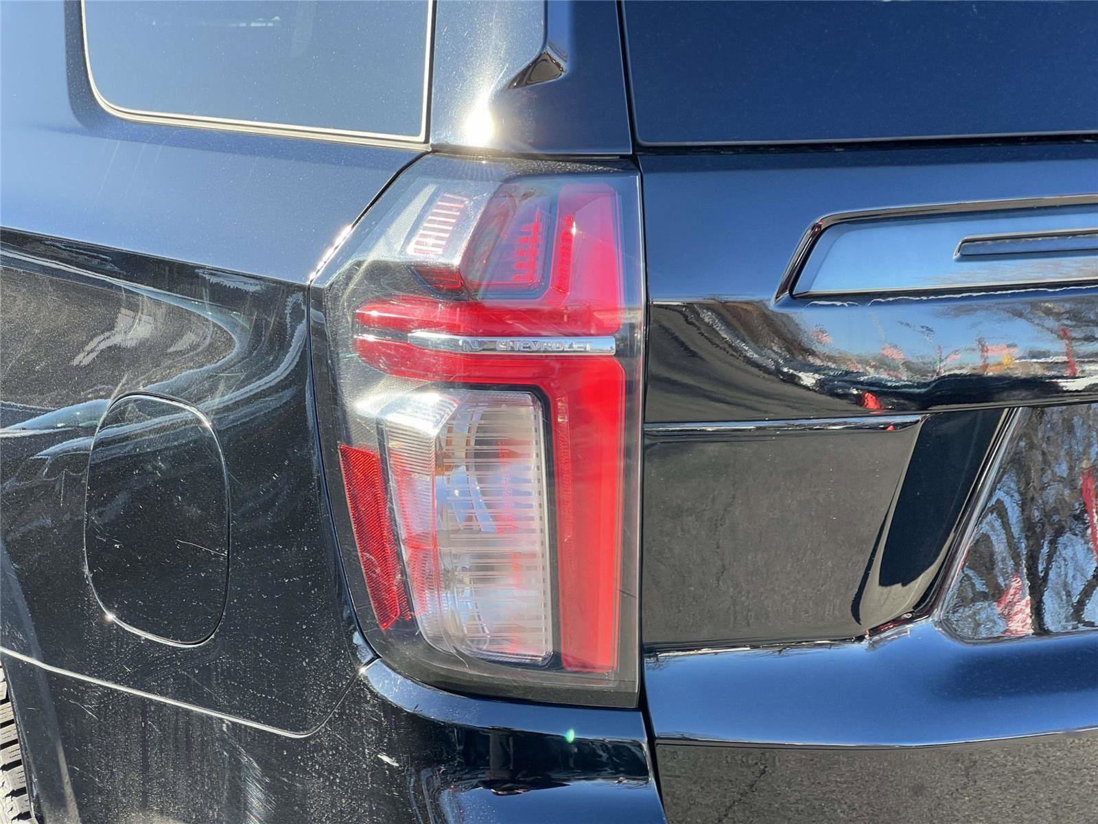 Used 2022 Chevrolet Tahoe RST image 11