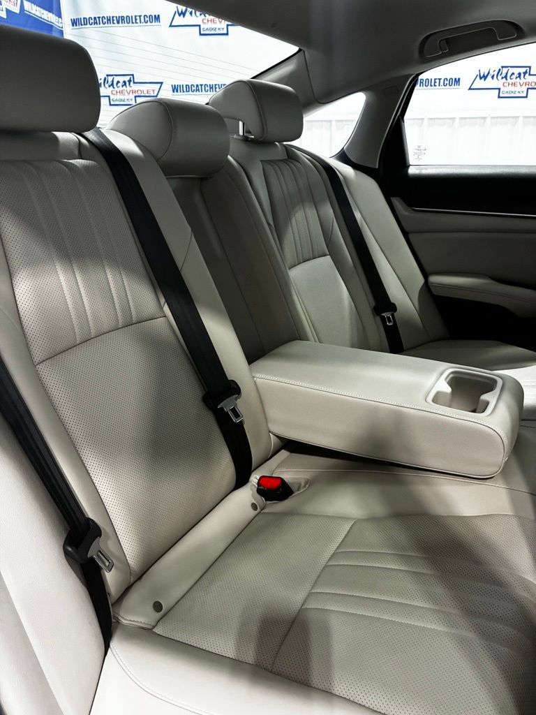 Used 2019 Honda Accord EX-L image 38