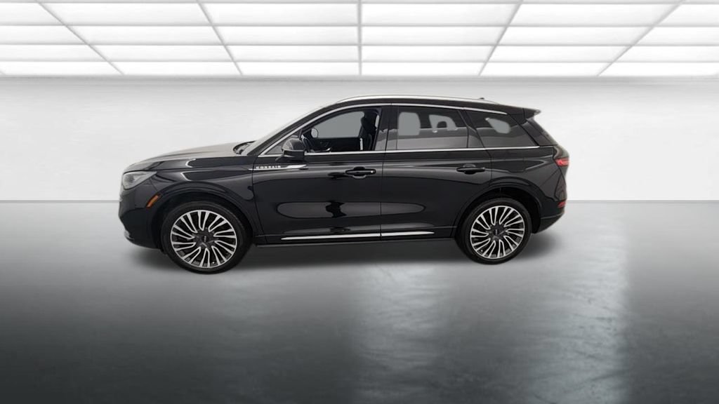 Used 2022 Lincoln Corsair Reserve w/ Sport Package AWD/4WD image 3