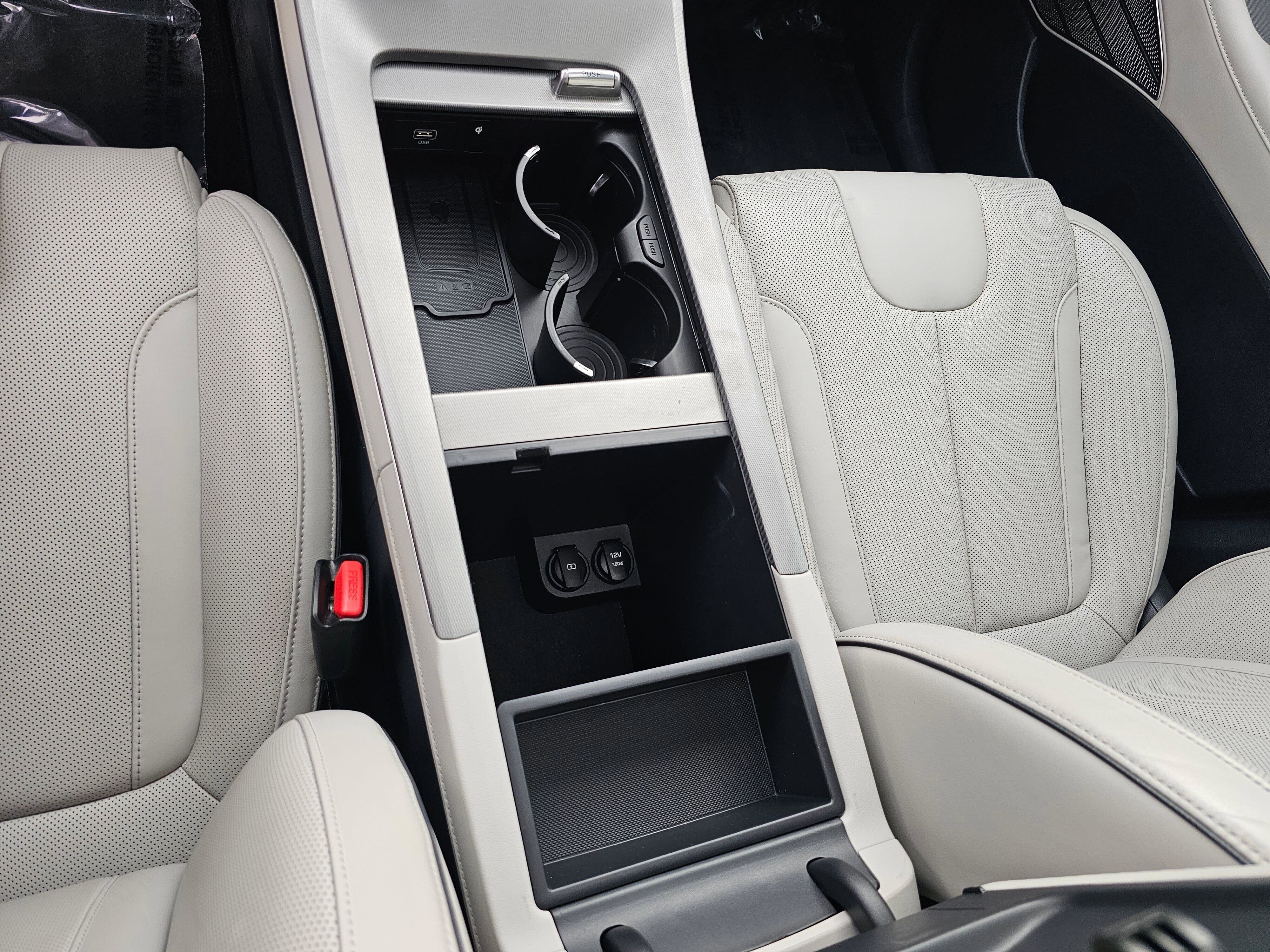 Used 2022 Hyundai Palisade Calligraphy image 31