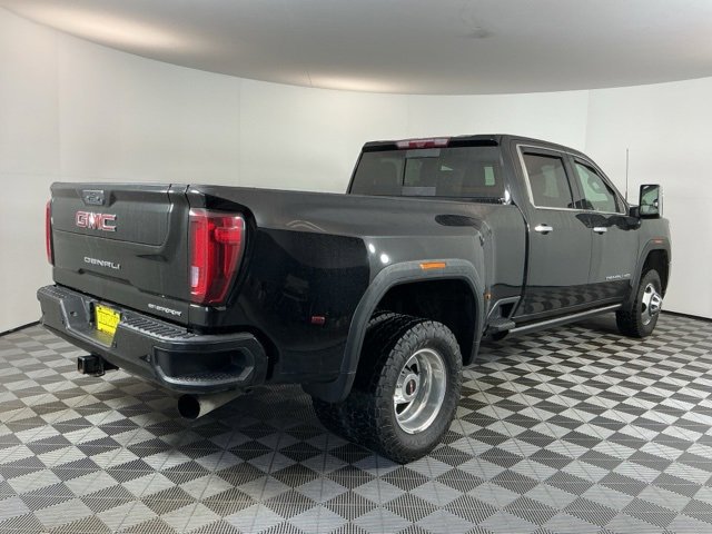 Used 2021 GMC Sierra 3500 Denali w/ Denali Ultimate Package image 4