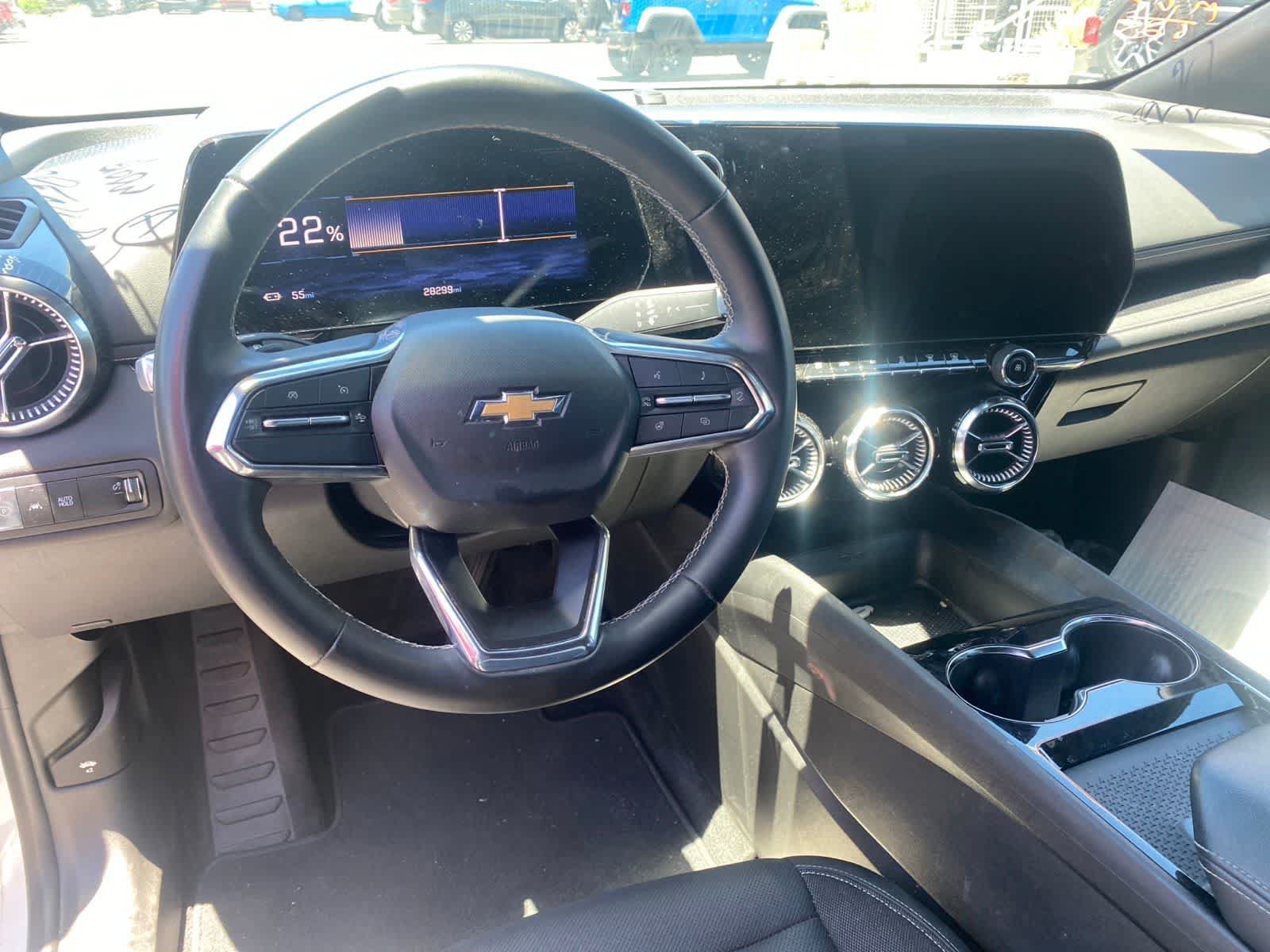 Used 2024 Chevrolet Blazer EV LT AWD/4WD image 11