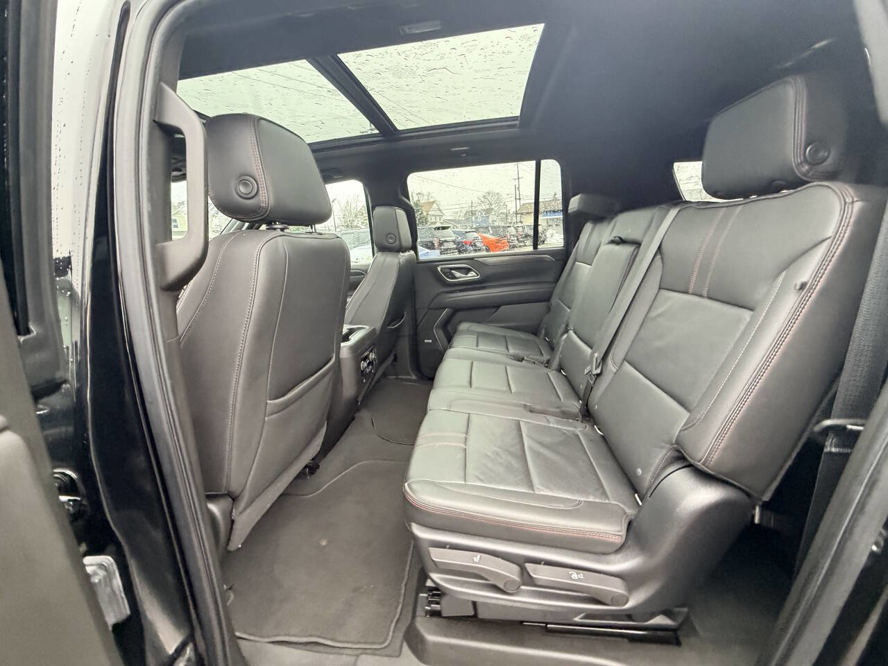 Used 2021 Chevrolet Suburban RST image 44