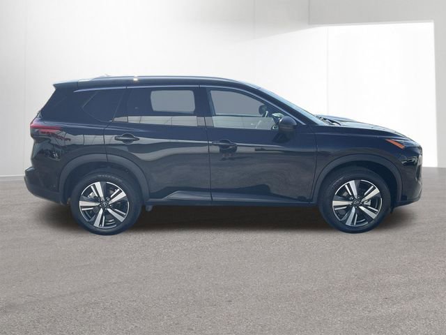 Certified 2026 Nissan Rogue SL AWD/4WD image 34