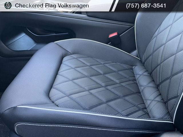 New 2026 Volkswagen Atlas SEL Premium R-Line image 25