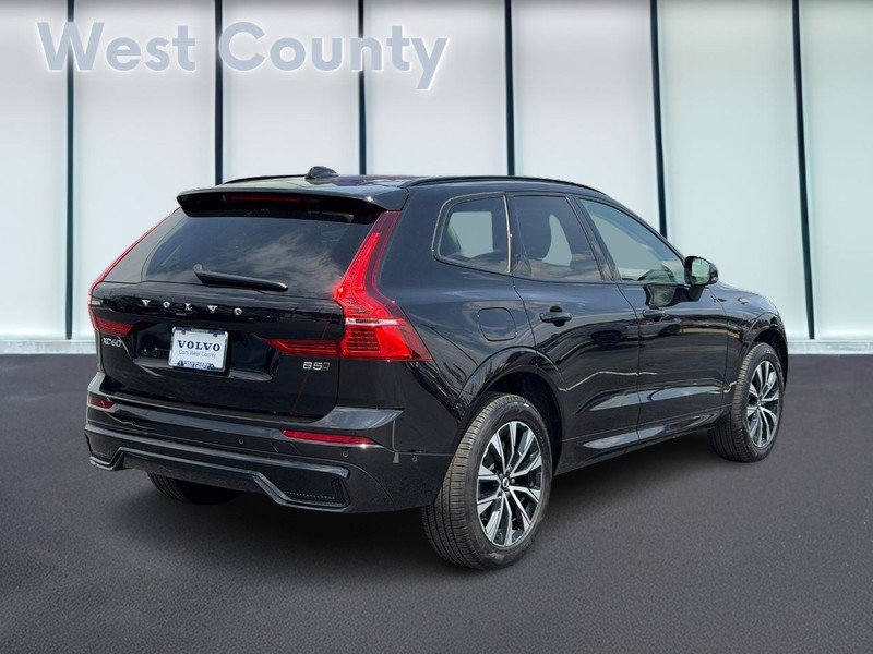 Certified 2025 Volvo XC60 B5 Plus w/ Climate Package AWD/4WD image 4