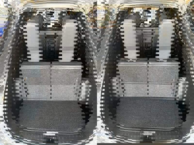 Used 2024 Mitsubishi Outlander SE Black Edition image 25