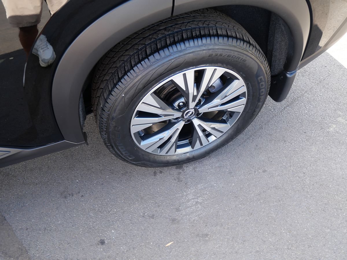 Used 2023 Nissan Rogue SV AWD/4WD image 36