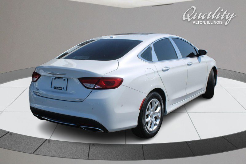 Used 2015 Chrysler 200 C w/ Safetytec Group image 4