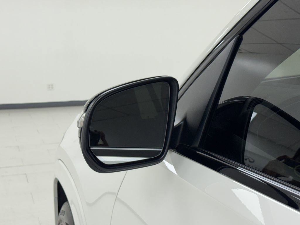 Used 2022 Mercedes-Benz GLS 450 4MATIC image 40