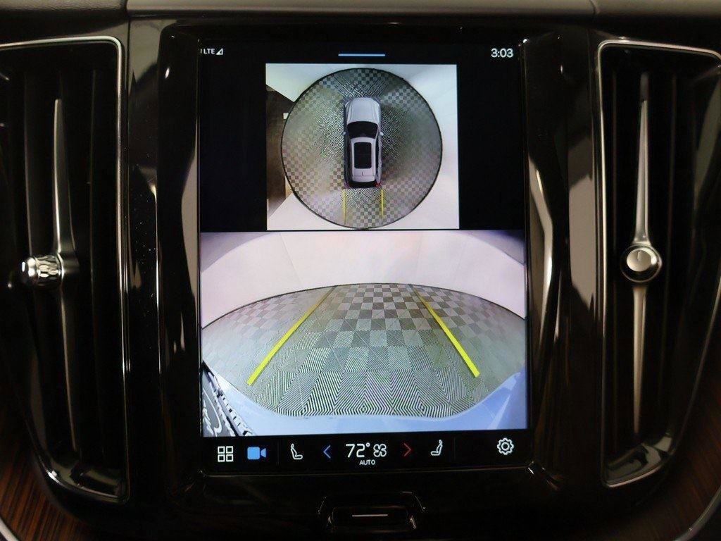 Used 2024 Volvo XC60 B5 Plus image 50