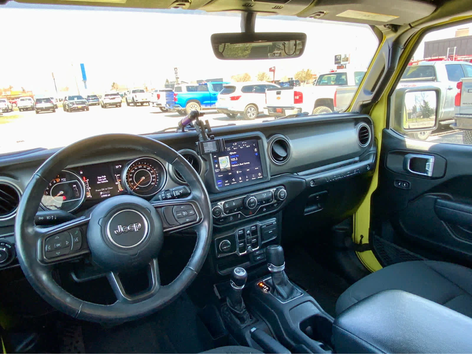 Used 2022 Jeep Wrangler Unlimited Sport AWD/4WD image 29