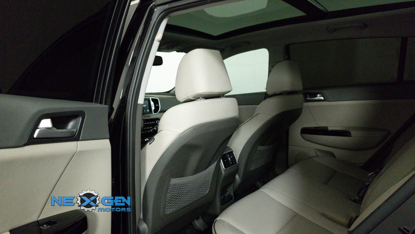 Used 2018 Kia Sportage EX w/ Option Group 040 image 23