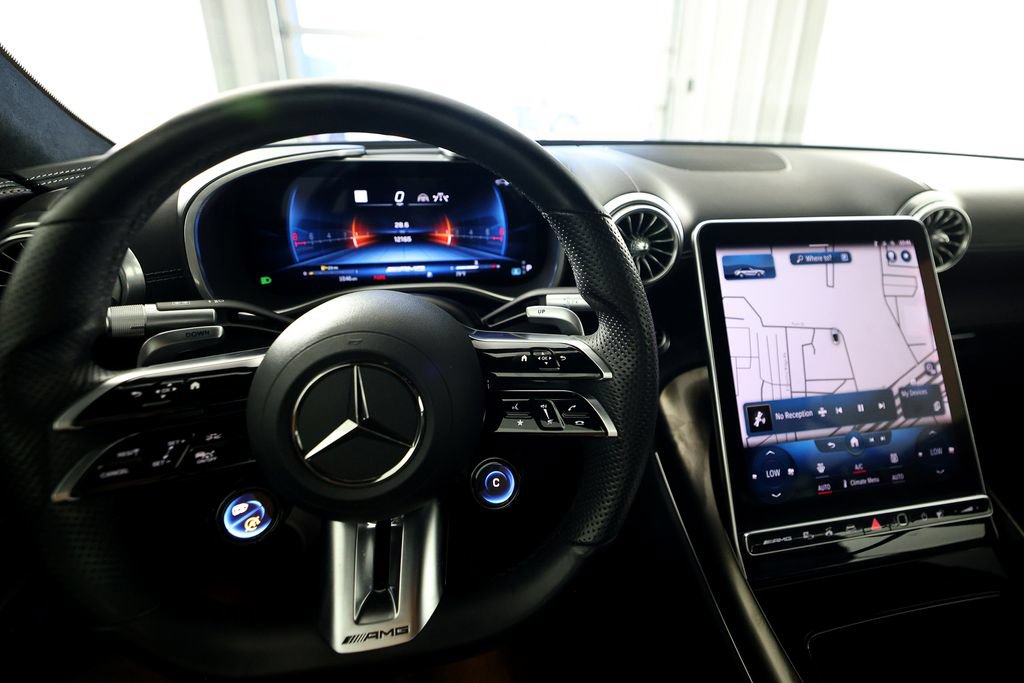 Used 2022 Mercedes-Benz SL 63 AMG 4MATIC image 23