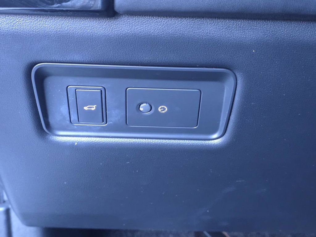 Used 2020 Land Rover Range Rover HSE image 35