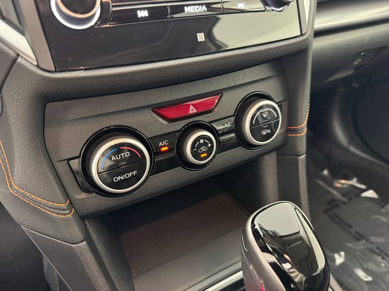 Used 2020 Subaru Crosstrek 2.0i Limited w/ Moonroof Package w/Navigation image 19