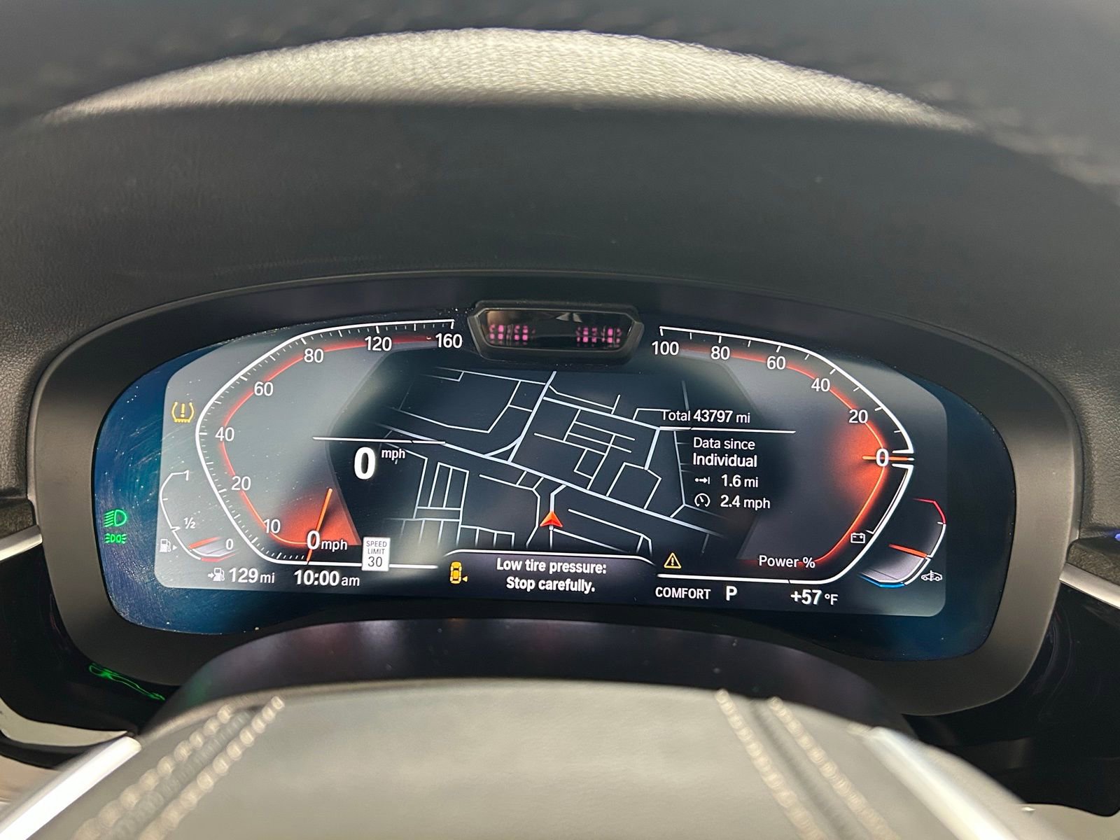 Used 2023 BMW 540i xDrive w/ Premium Package image 14