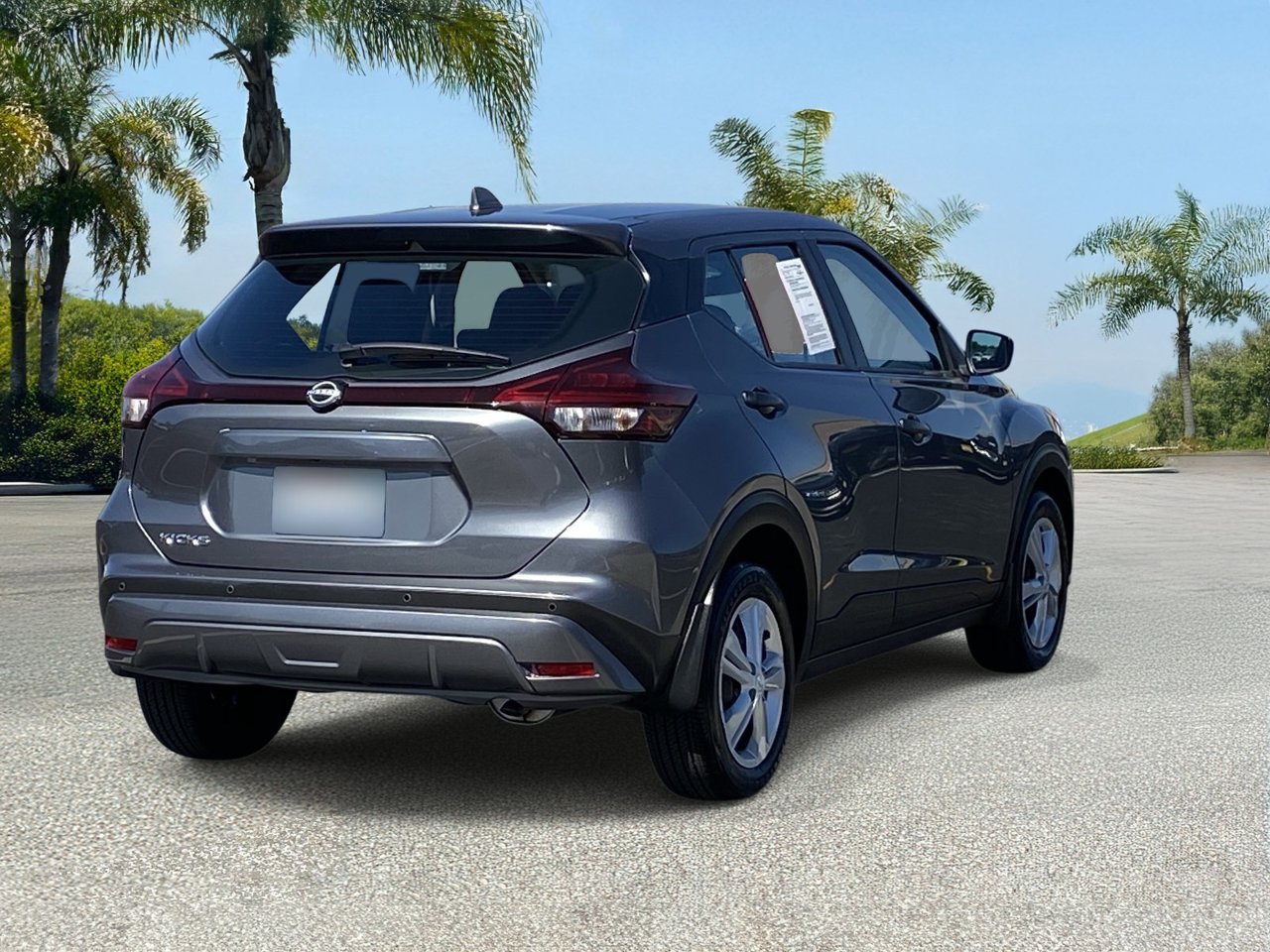 Certified 2025 Nissan Kicks Play S FWD image 5