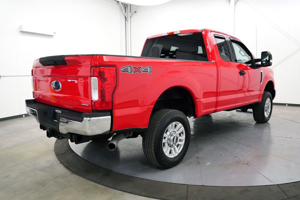 Used 2017 Ford F350 XLT AWD/4WD image 7