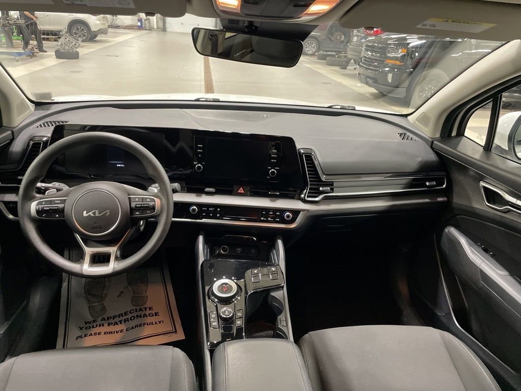 Certified 2023 Kia Sportage LX image 9