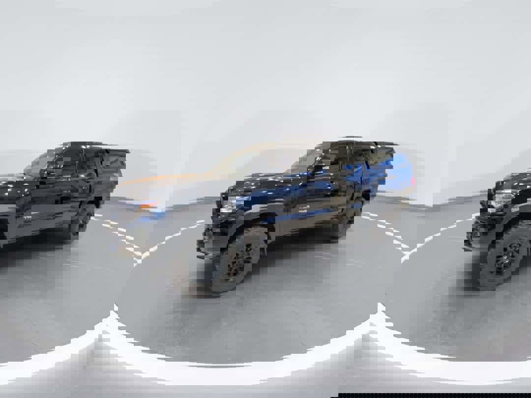 Used 2018 Toyota Tacoma TRD Off-Road image 4