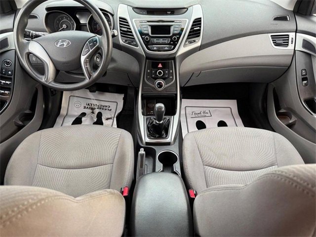 Used 2016 Hyundai Elantra SE image 13