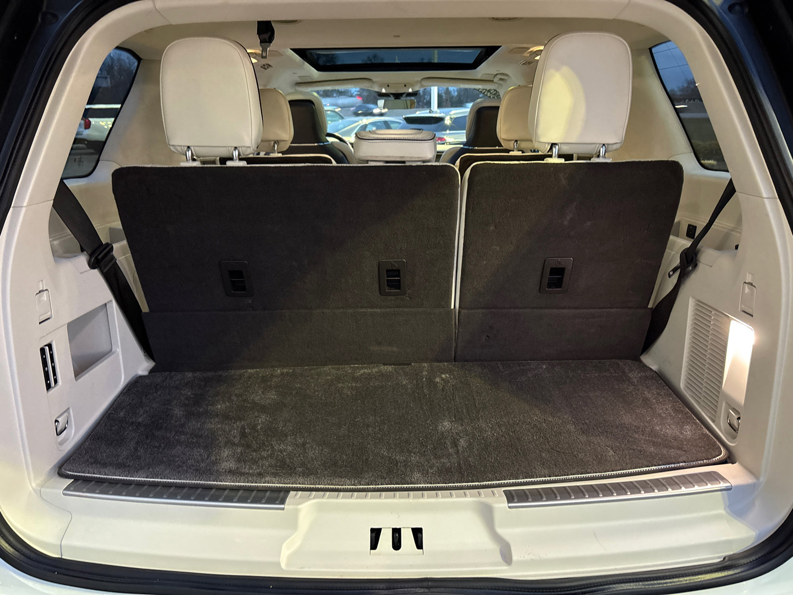 Certified 2023 Lincoln Navigator Black Label image 9