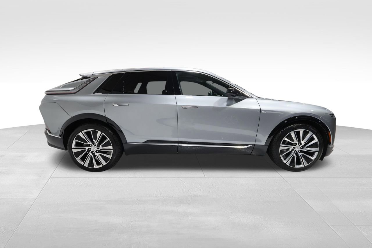 Certified 2024 Cadillac Lyriq Luxury w/ LPO, Floor Liner Package image 5