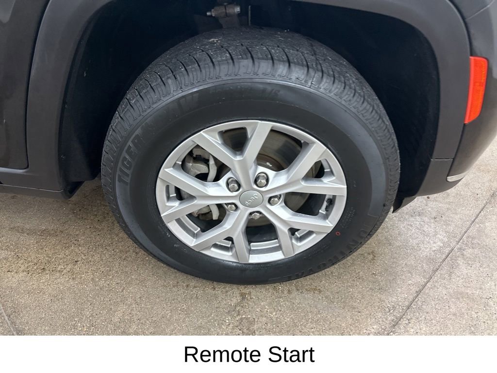 Used 2021 Jeep Grand Cherokee L Limited image 16