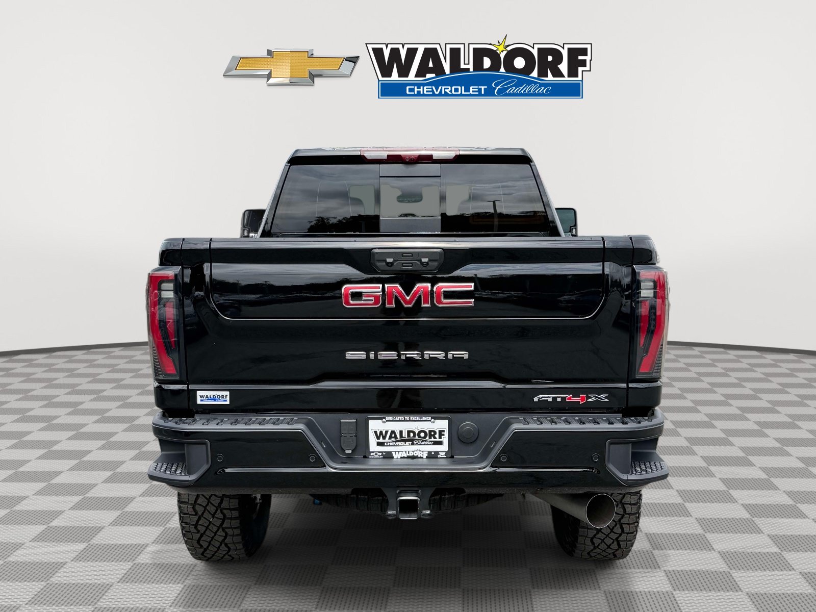 Used 2026 GMC Sierra 2500 AT4X AWD/4WD image 3