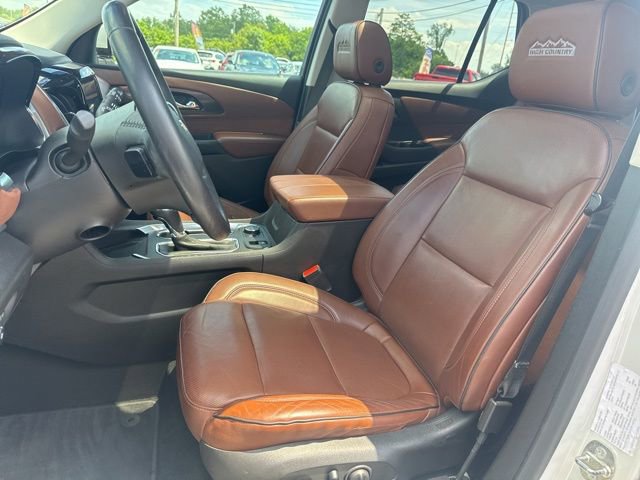 Used 2018 Chevrolet Traverse High Country AWD/4WD image 19