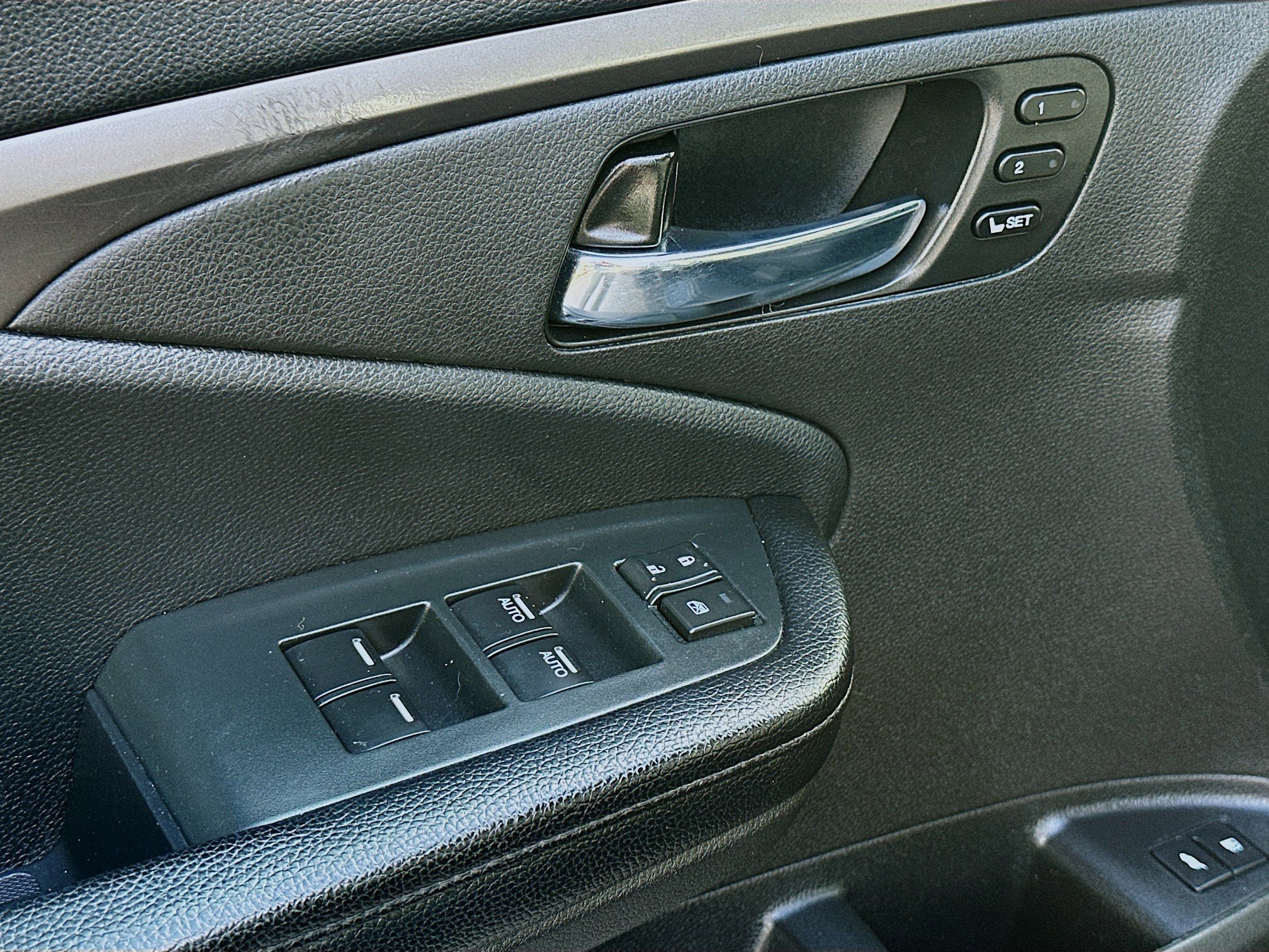 Used 2022 Honda Pilot Special Edition image 15