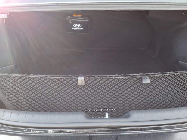 New 2026 Hyundai Elantra Sport image 7