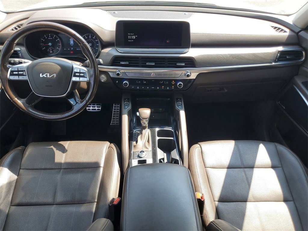 Used 2022 Kia Telluride SX w/ Towing Package image 12