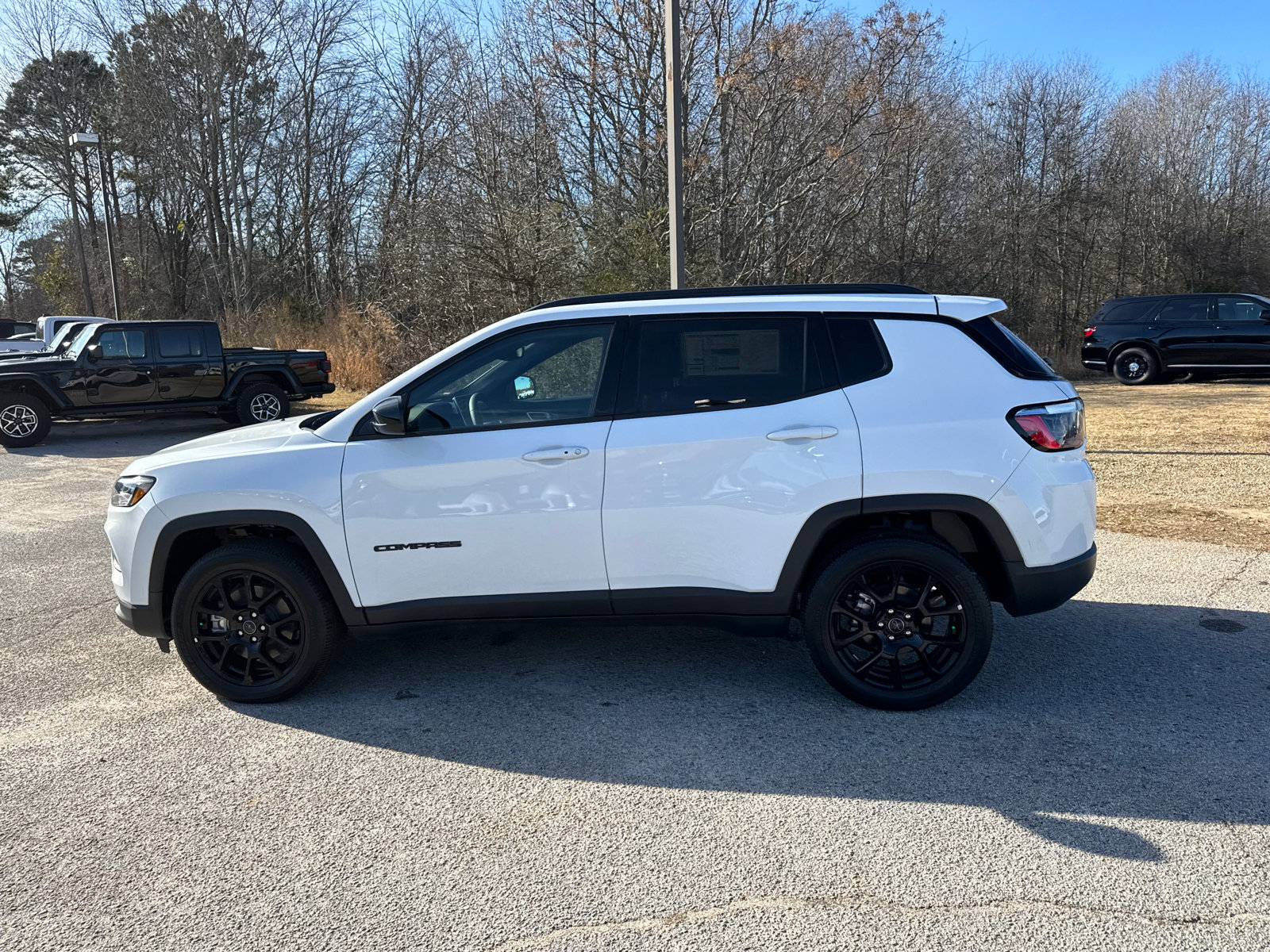 New 2025 Jeep Compass Latitude w/ Altitude Special Edition image 9
