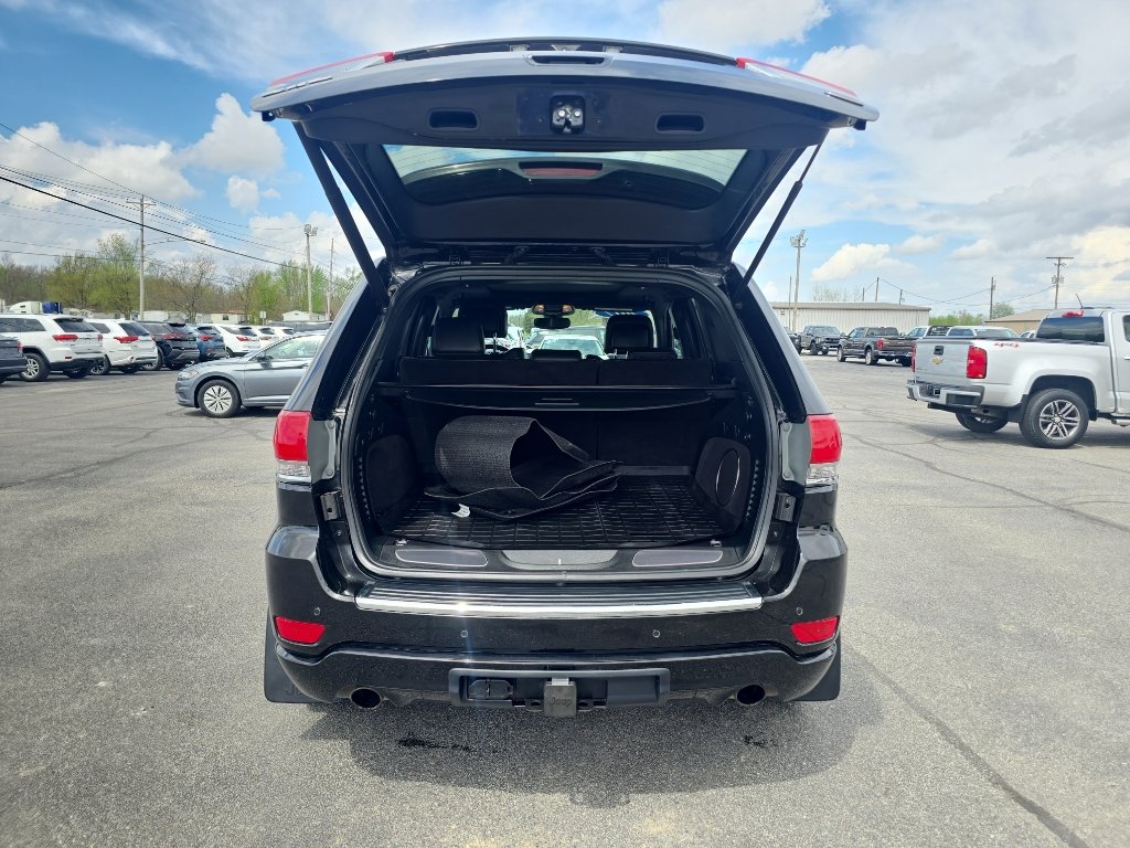 Used 2017 Jeep Grand Cherokee Overland image 10