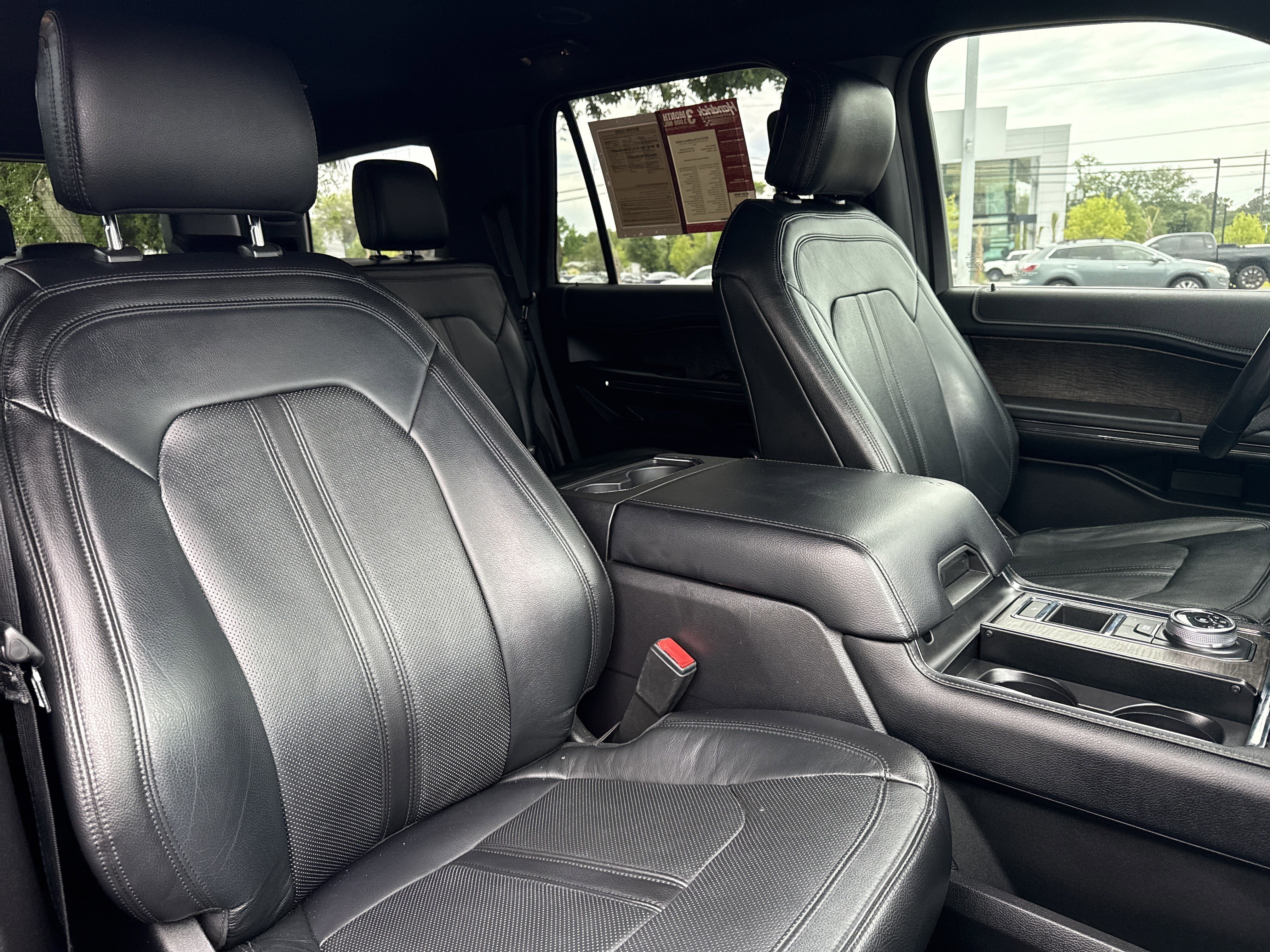 Used 2019 Ford Expedition Limited w/ Driver Assistance Package RWD image 33