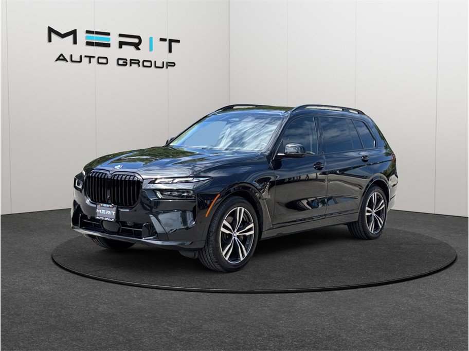 Used 2023 BMW X7 xDrive40i AWD/4WD image 4