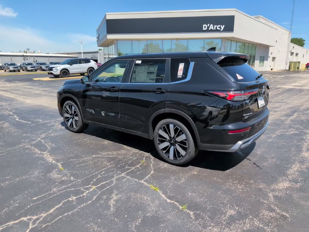 New 2026 Mitsubishi Outlander SE FWD image 9