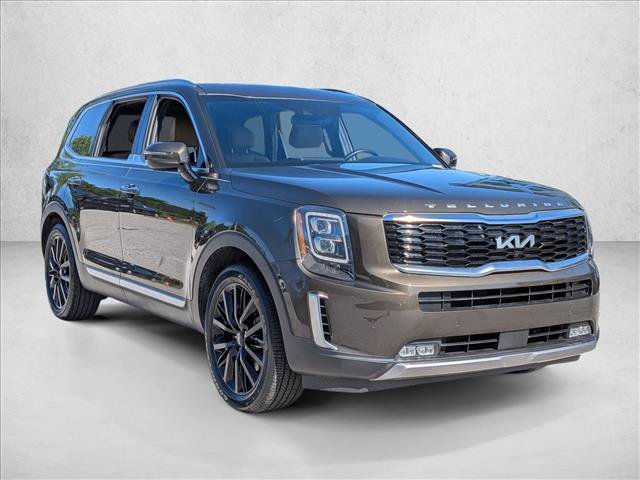 Used 2022 Kia Telluride SX w/ Towing Package FWD image 3