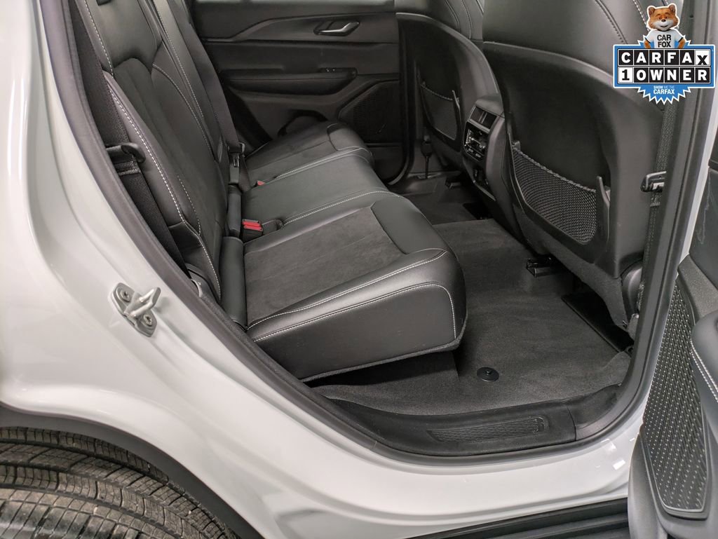 Used 2024 Jeep Grand Cherokee Altitude image 27