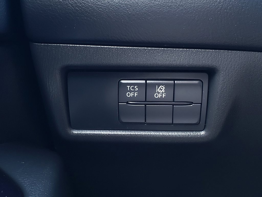 Used 2020 MAZDA CX-5 Touring image 28