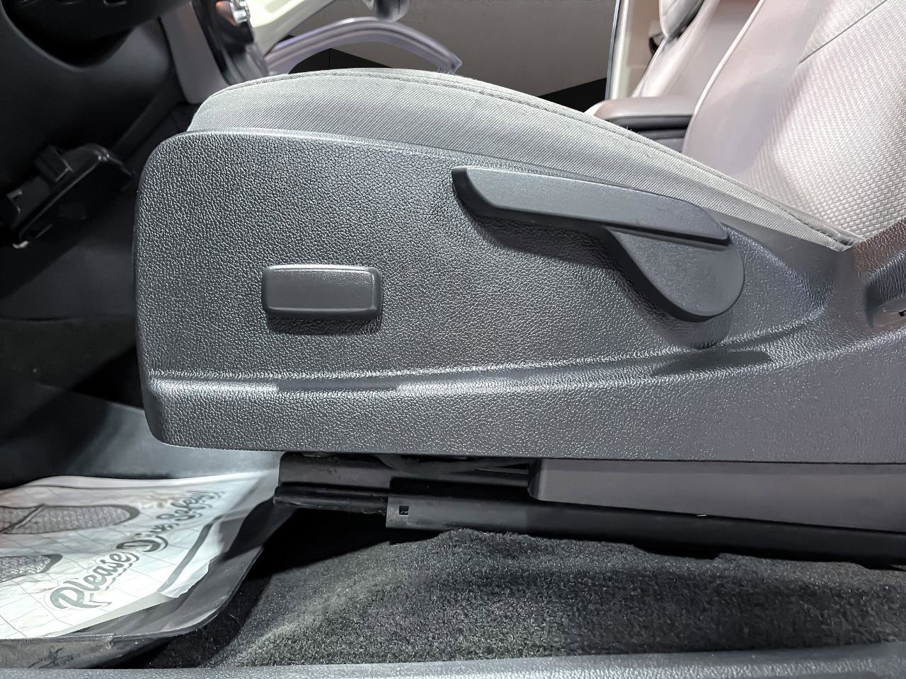 Used 2018 Chevrolet Colorado W/T w/ WT Convenience Package image 21