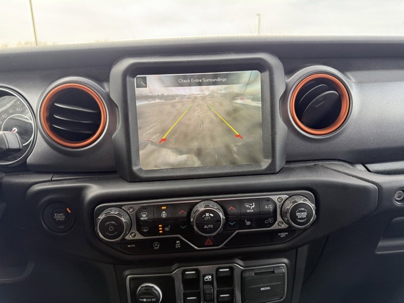 Used 2022 Jeep Gladiator Mojave w/ LED Lighting Group image 14