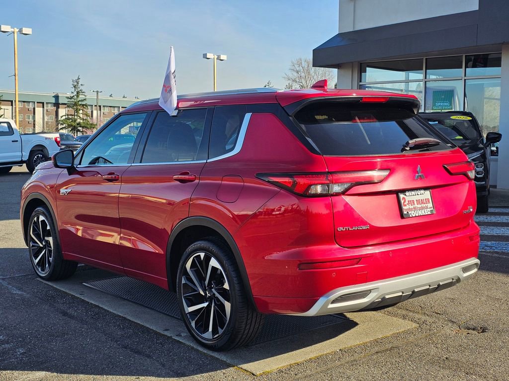 Used 2024 Mitsubishi Outlander SEL image 7