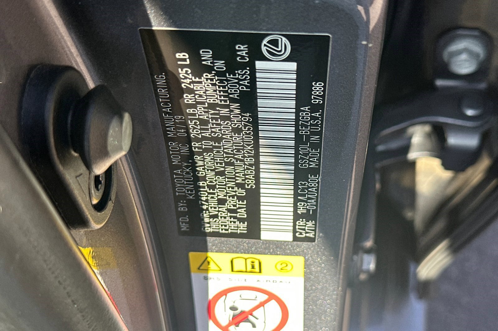 Used 2019 Lexus ES 350 Ultra Luxury w/ Accessory Package 2 image 20